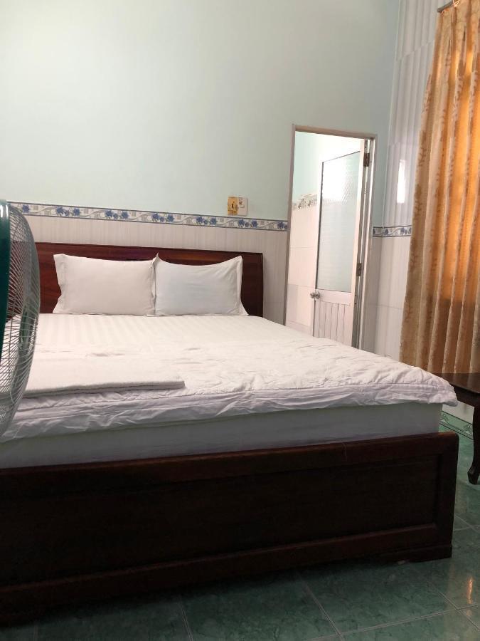 Khach San Phu Phuong Hotel Nha Trang Exterior photo